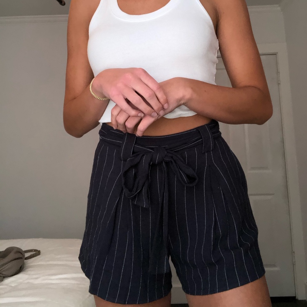Moon River Striped Linen Blend Tie Shorts